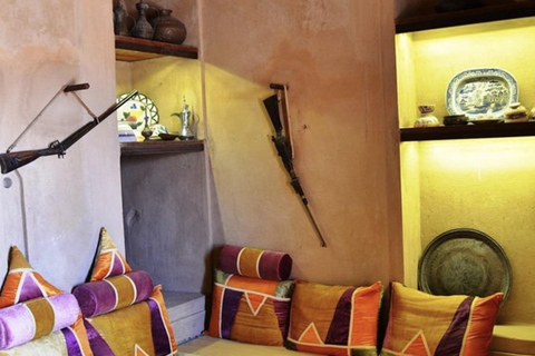 Vanuit Masqat: tour door Rustaq met lunch en warmwaterbronnenVanuit Masqat: Rustaq-tour met lunch en warmwaterbronnen