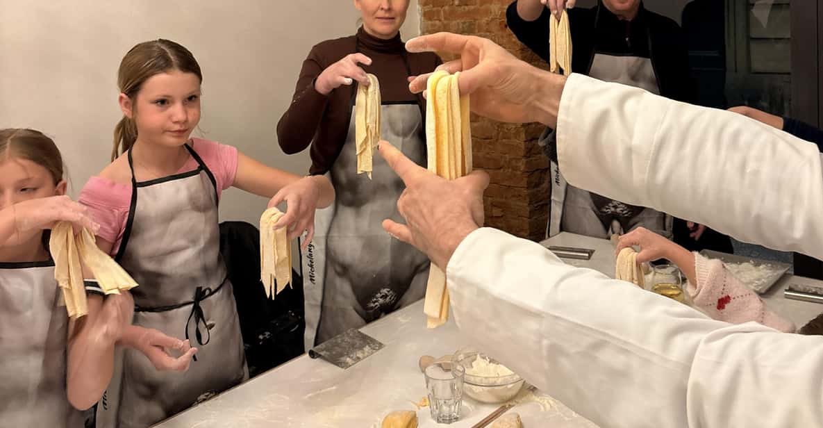 Afbeelding 6 van Florence: ravioli- en pastakookles, wijn + cadeauschort