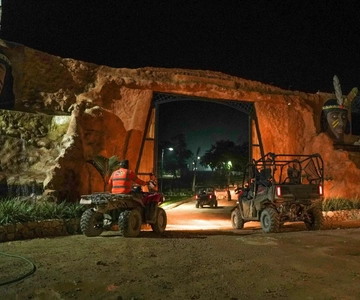 Punta Cana: Giro in buggy, cena e festa Taino