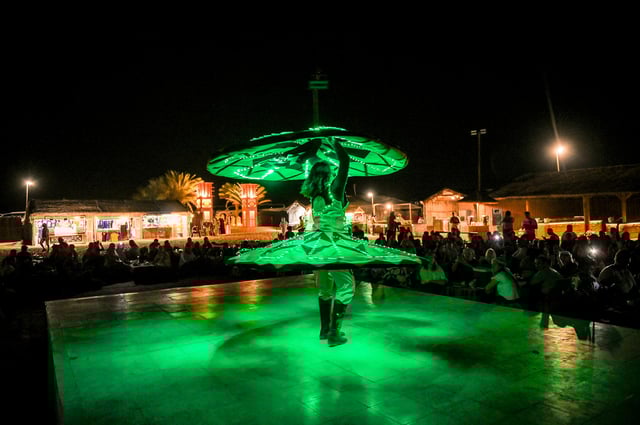 Dubai: Desert Safari with VIP BBQ and Optional Quad Bike