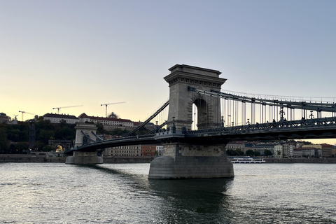 Budapest: Private Full-Day Discovery Tour