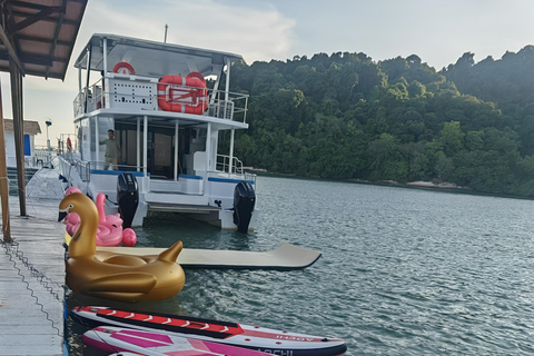 Penang: Forest Island Jet Car Tour with Dinner & Activities