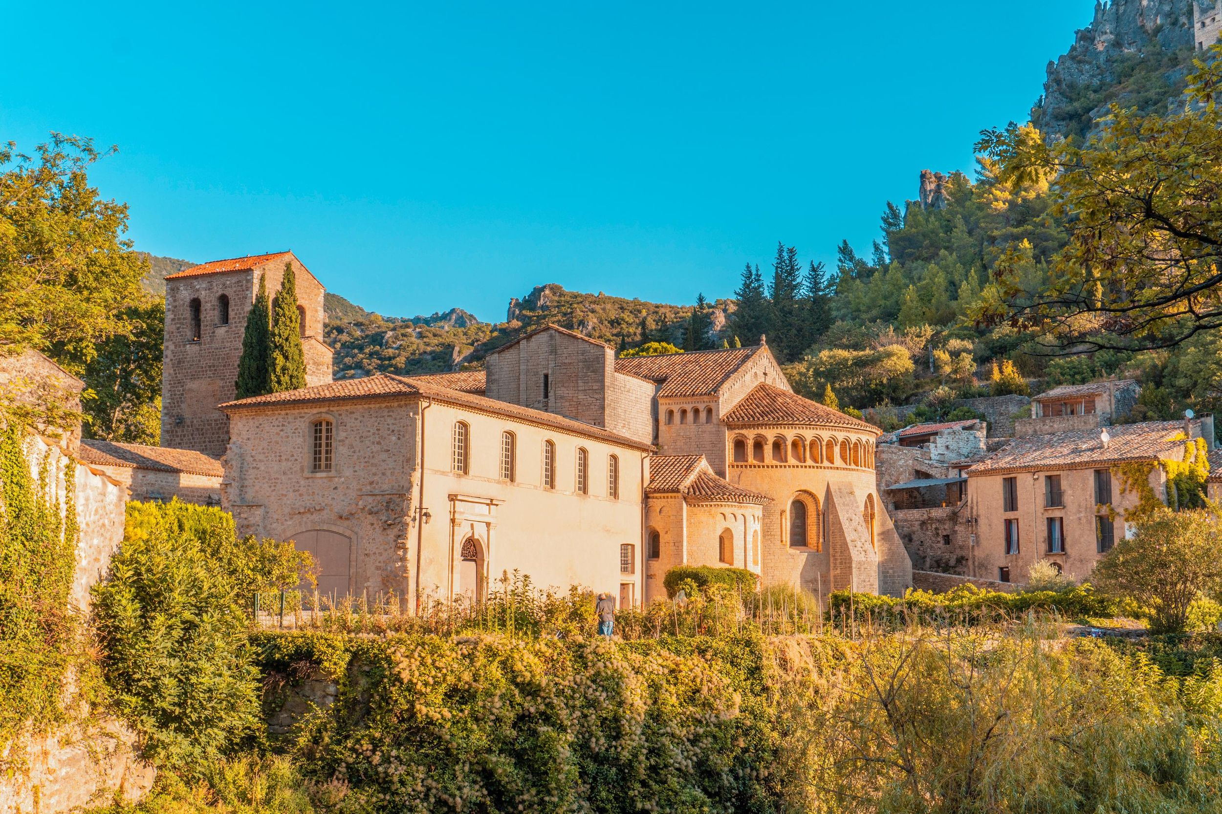 Von Montpellier aus: Private Tour zu den großen UNESCO-Stätten + extra Dorf