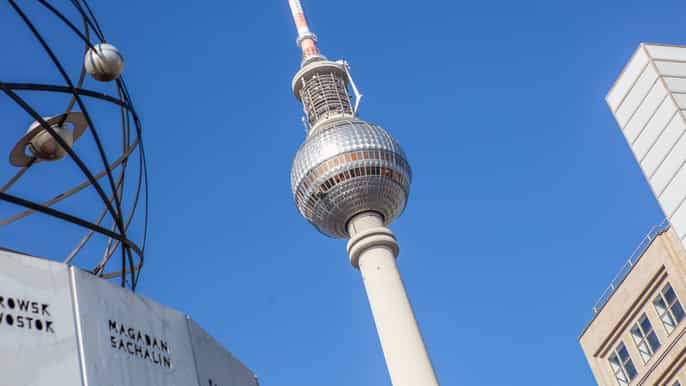 Berlin: TV Tower Restaurant Inner Circle Ticket & Fast View