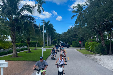Naples Florida: Downtown Electric Moped Tour - Fun For All
