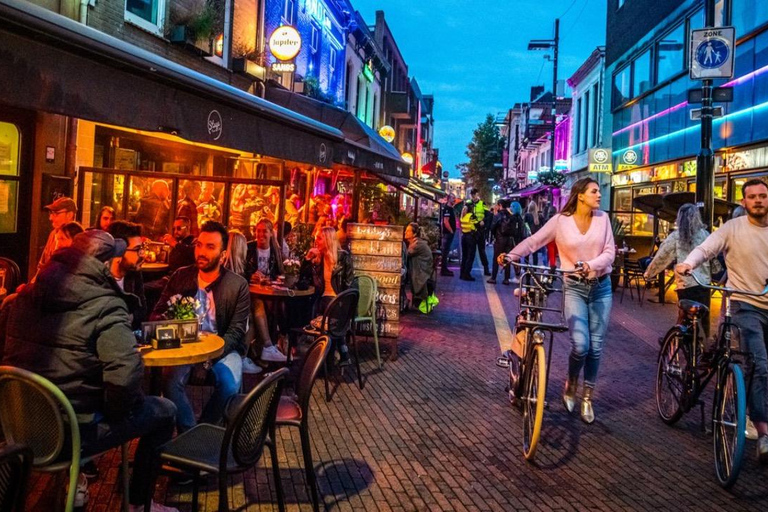 Eindhoven: Pub Crawl with Free Drinks and Entrance