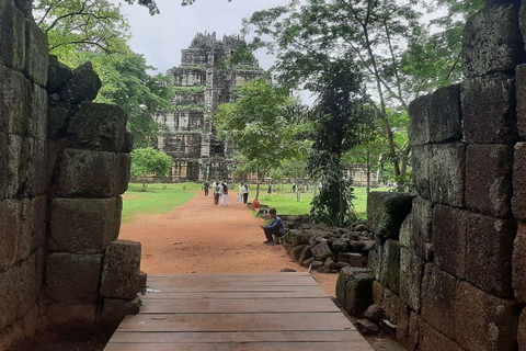 From Siem Reap: Beng Mealea and Koh Ker Temple Day Trip