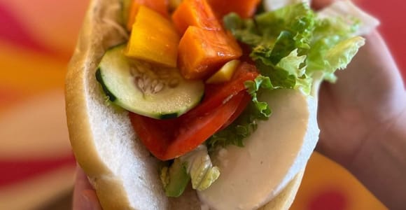 Miami: Wynwood Walls Street Art and Food Walking Tour