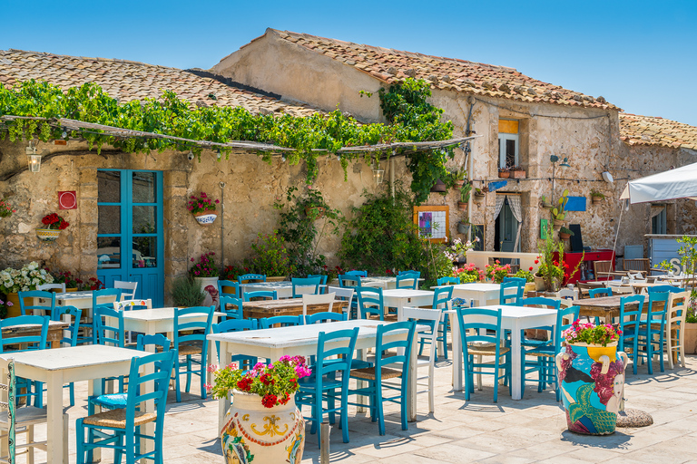 From Malta: Syracuse and Marzamemi Day Trip with Guide
