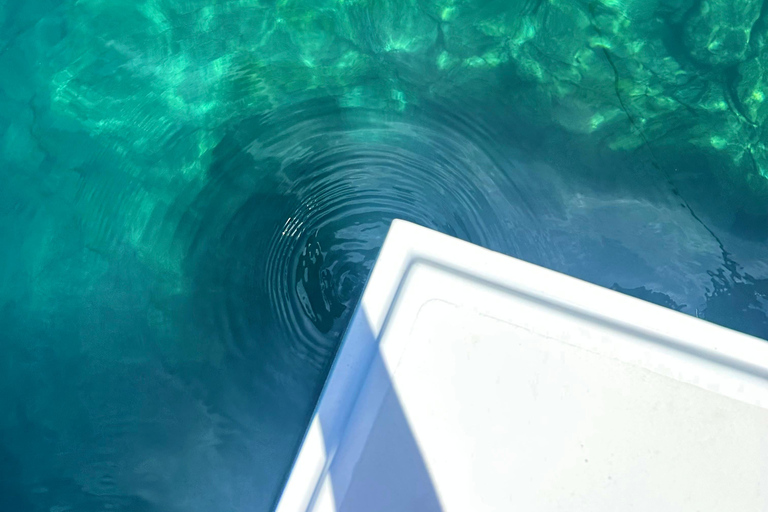 Gran Canaria: Catamaran tour with lunch on unspoiled beaches