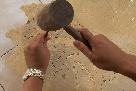 Yogyakarta: Wayang Show, Carving, and Painting Experience