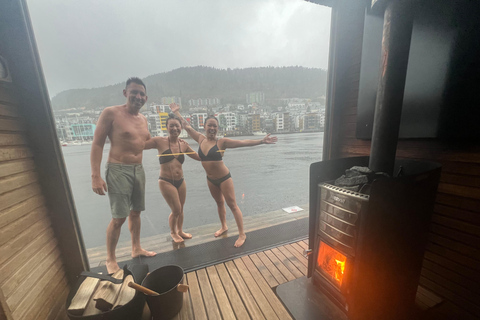 Bergen: Fjord Sauna-upplevelse och vandring i berget Floyen