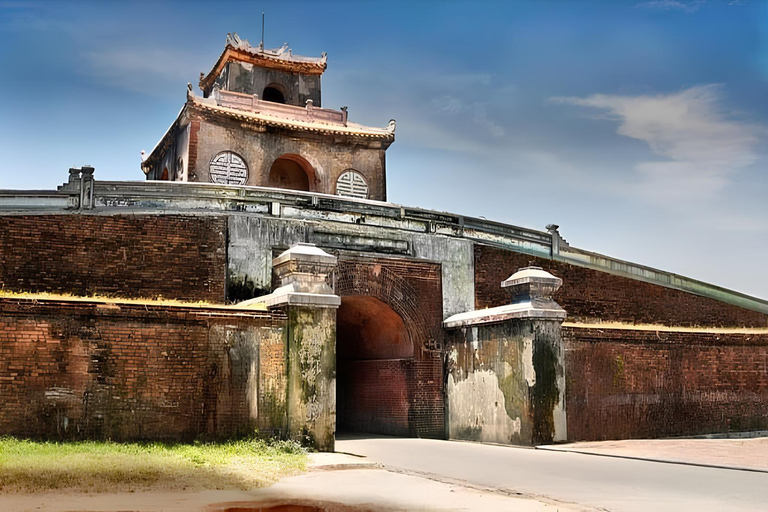 Explore Hue with a one-day travel itinerary