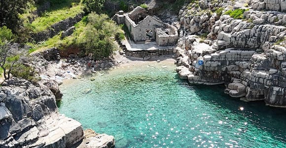 Makarska: Full day shared Speedboat tour with Local skipper