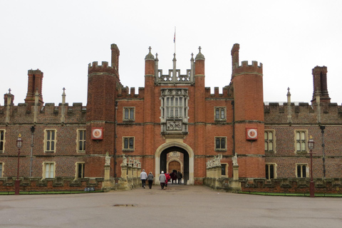 Windsor Castle Hampton Court Palace privétour met pas