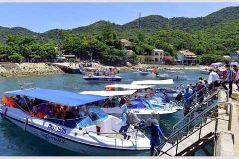 Full-Day Cham Island Snorkeling & Beach Escape from Hoi An