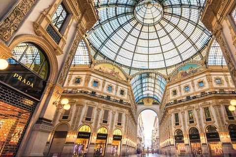 Milano: Piccolo gruppo - Castello, degustazione di gelati e tetto del Duomo