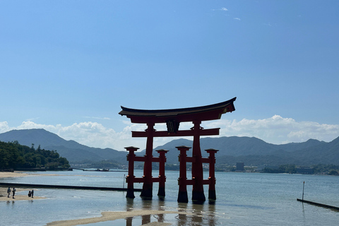 Hiroshima Peace Memorial & Miyajima Private Car Tour