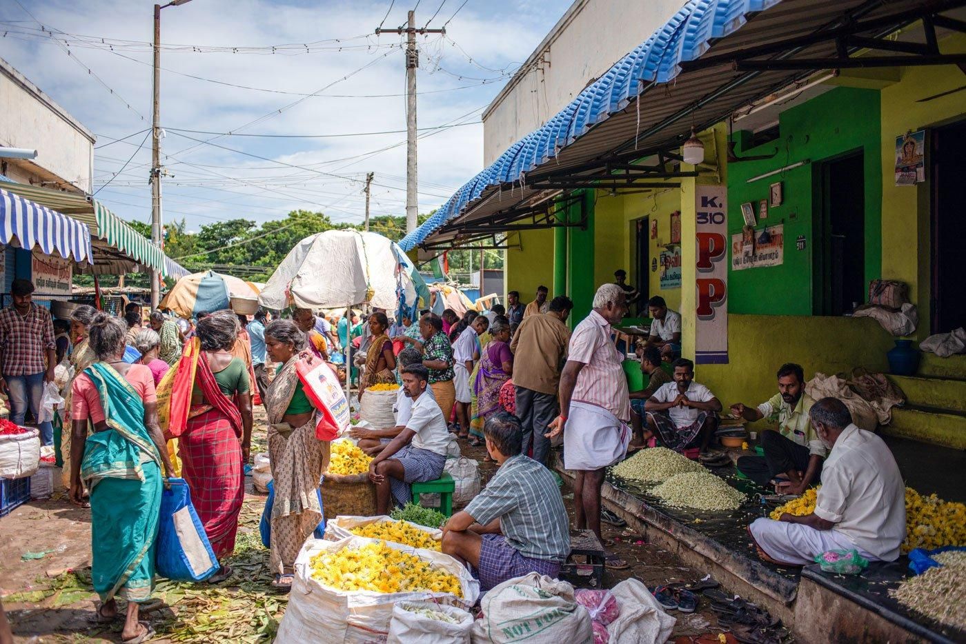 Von Trichy: Eine private Tour mit Auto und Fahrer nach Madurai
