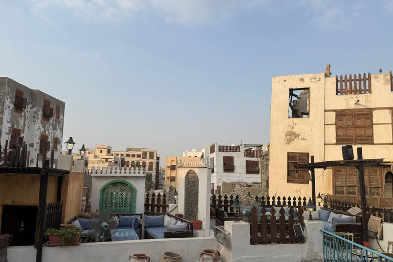 Jeddah: Private City Tour with Al-Balad and Corniche