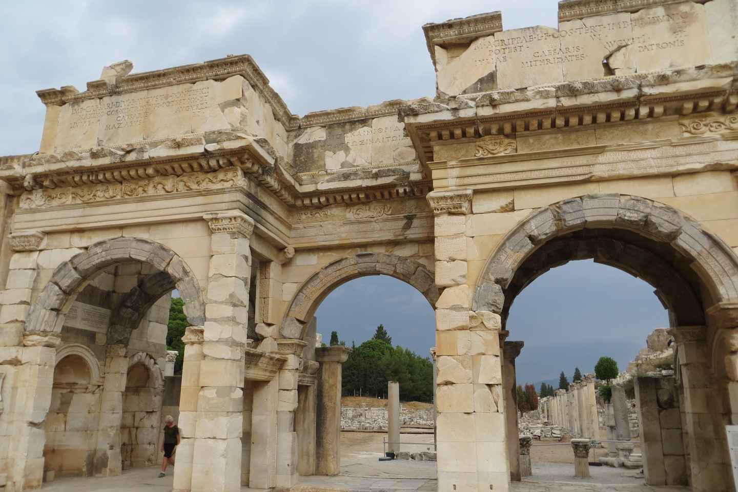 Guided Icmeler Ephesus Tour w/ Breakfast & Lunch