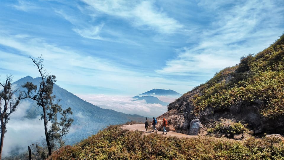 Rejoignez dans Voyage , 2D1N Mount Bromo-Ijen Crater De Malang - Hizvo
