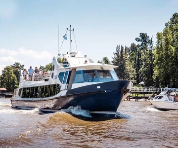 Stadsrondleiding Buenos Aires, begraafplaats Recoleta en Tigre voor een hele dag