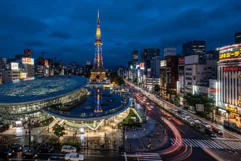 Nagoya: Retro Izakaya Bar Hopping & Night Walking Tour - Image 3