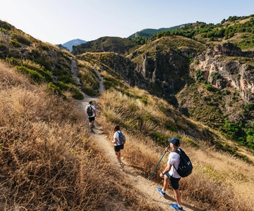 Granada: Los Cahorros de Monachil Canyon Hiking Tour