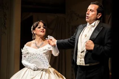Rom: La Traviata in St. Paul