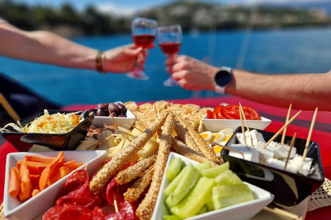 Corfú: Crucero en velero privado con paradas para nadar y bebidas