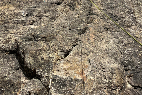 Full-day rock climbing around Bariloche Full-day rock climbing