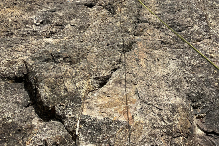 Full-day rock climbing around Bariloche Full-day rock climbing