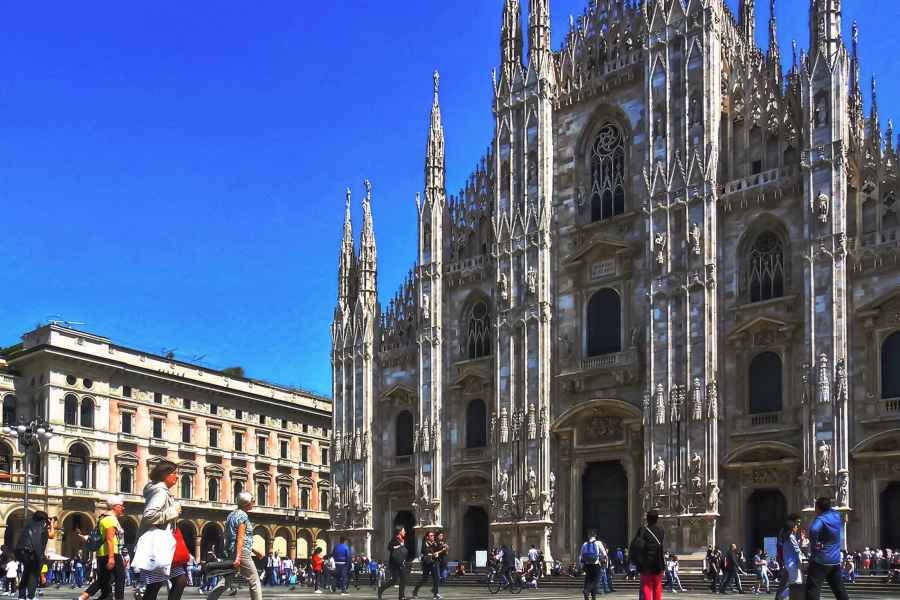 Galleria Vittorio Emanuele II  Duomo & San Babila, Milan