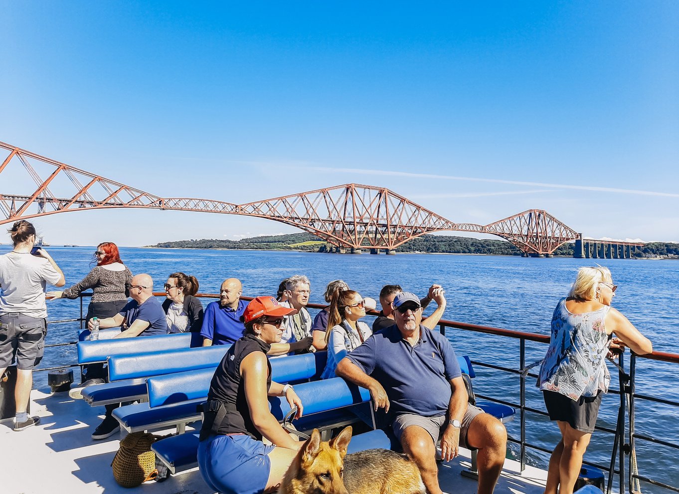 Edinburgh: 'Firth of Forth' Three Bridges Sightseeing Cruise