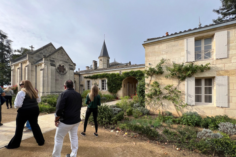 Visite exclusive des châteaux de Saint-Émilion avec dégustationsGroupe privé de 2 à 6 personnes.