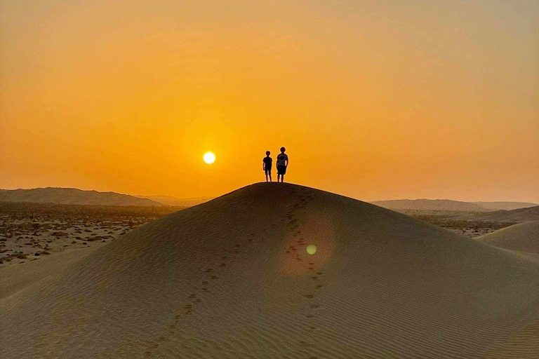 Desert Sunset Tour med Visit Our Salalah