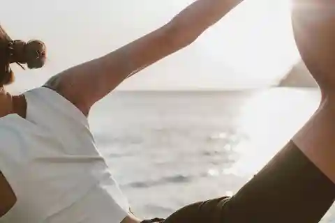 Rapallo: Pilates in Barca Privata a Portofino con Colazione o Aperitivo