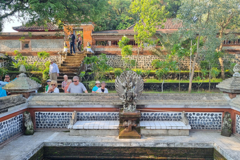 Lombok: Privétour op maat met chauffeur-gidsNoord-Lombok Tour vanuit Zuid-Lombok