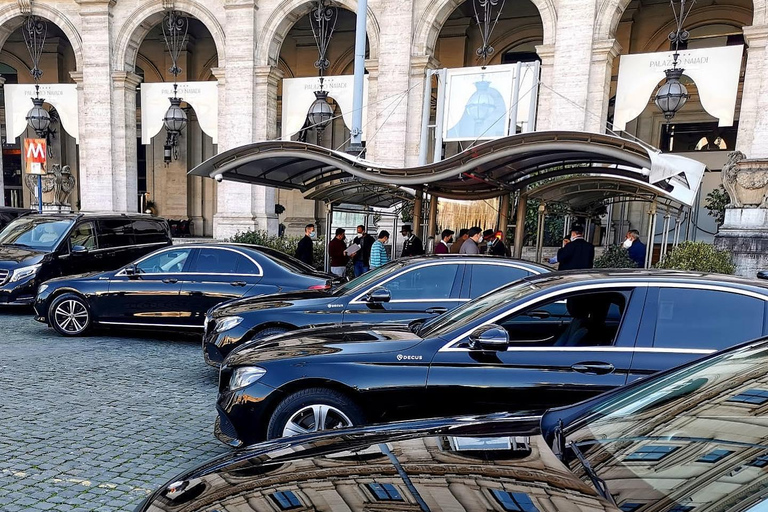 From Bellagio center : Private 1-Way Transfer to Milan City Sedan From Bellagio center : Private 1-Way Transfer to Milan