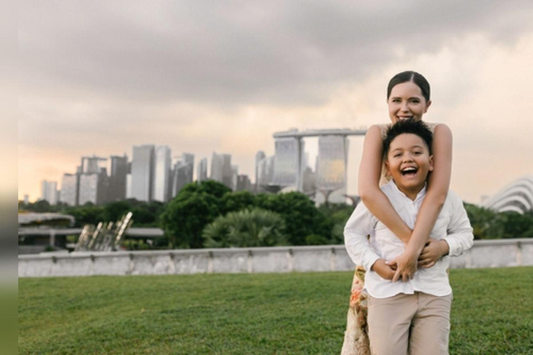 Singapore: Iconic Private Photoshoot Super Premium: 75 photos | 90 mins