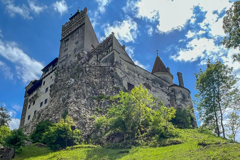 Brasov : châteaux de Peles et de Bran + excursion à l&#039;Académie Nevermore