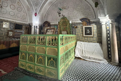 Tunis: Uthina, Zaghouan, and Zriba El Alia Day Trip