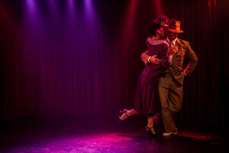 Rojo Tango Show with Optional Dinner in Buenos AiresTango Show + Free Drinks + Round Trip Private Transfer