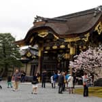 Kyoto: Tour guidato a piedi del Palazzo Imperiale e del Castello Nijo