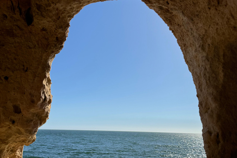 Lisboa:Tour particular ao Algarve, com cruzeiro guiado às grutas de Benagil