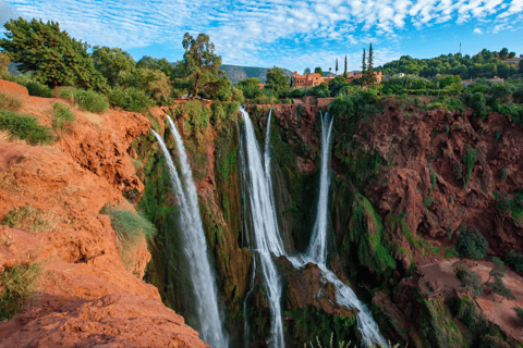 Desde Marrakech: Cascadas de Ouzoud con guía y paseo en barco