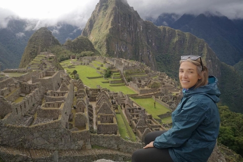 Visite de la montagne Arc-en-ciel et du Machu Picchu en train