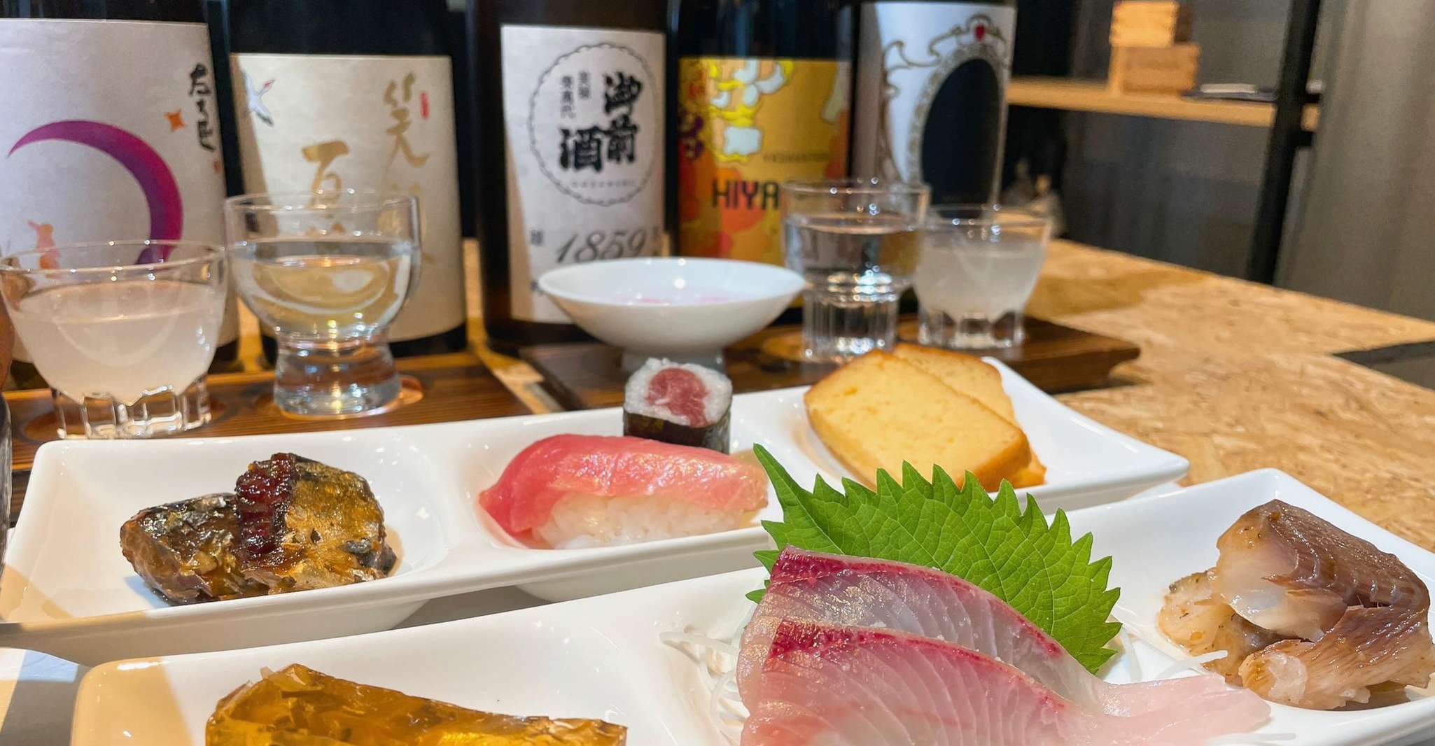 Geniet van Japanse sake met verse sashimi in Tsukiji! - Housity