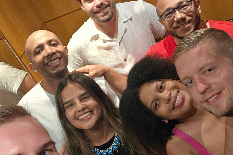 ريو دي جانيرو: ليلة رقص فانك في الفافيلاريو دي جانيرو: ليلة رقص على إيقاع الفانك في الفافيلا